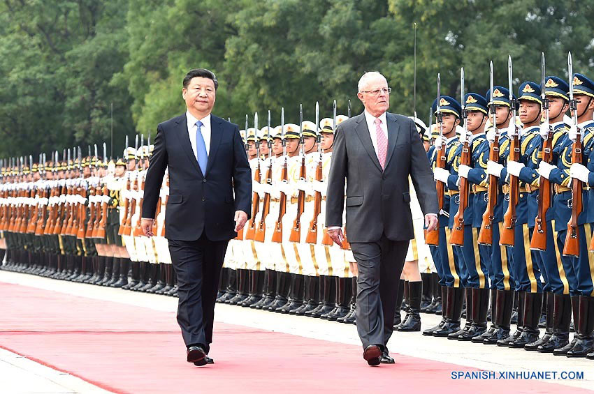 Xi afirma que China apoyará a Perú como anfitrión de reunión del APEC 3