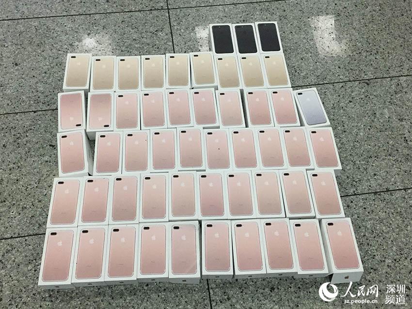 400 teléfonos Iphone 7 y 7 plus son decomisados por la aduana de Shenzhen