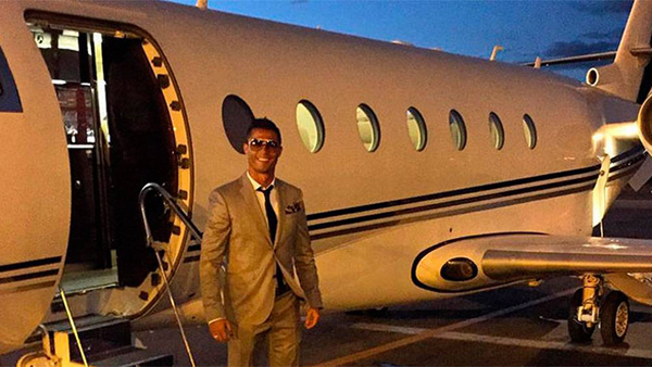 El avión de Cristiano Ronaldo se accidenta en España