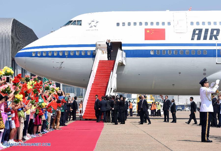 Primer ministro chino llega a Macao