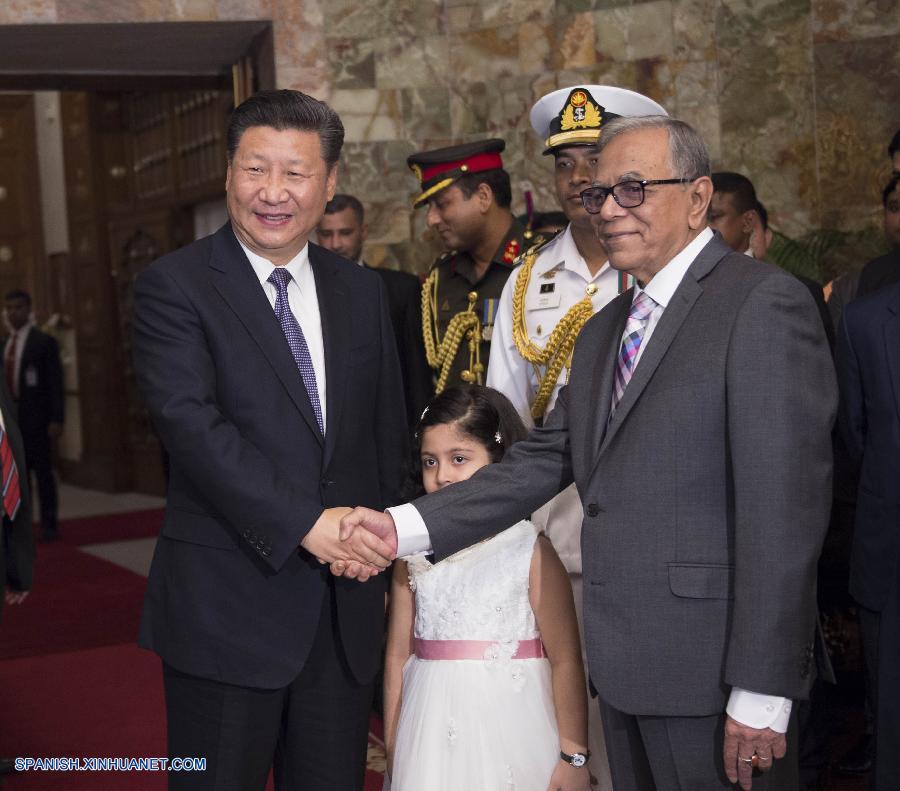 Presidente chino da bienvenida a oportunidades en vínculos entre China y 