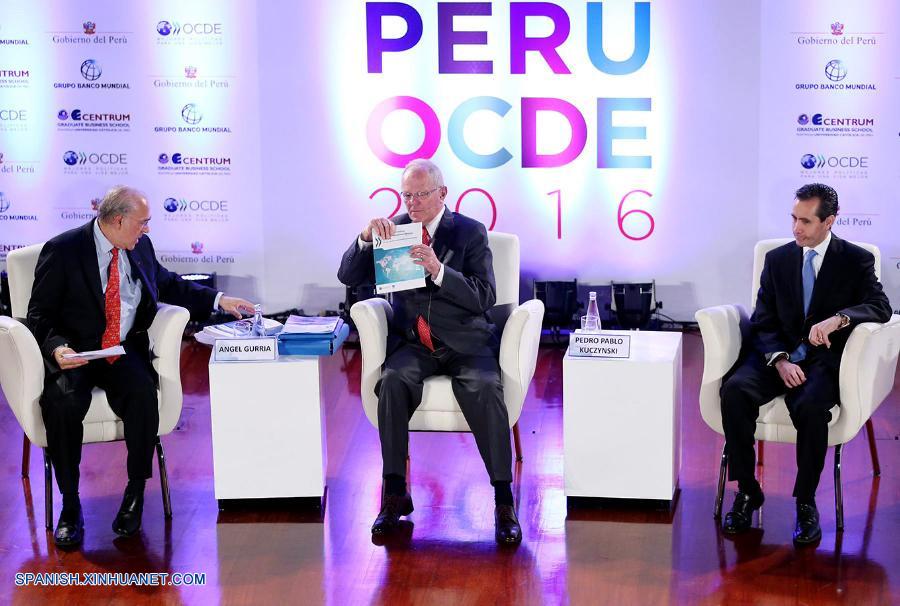 Kuczynski reitera el compromiso de Perú para ser admitido en OCDE