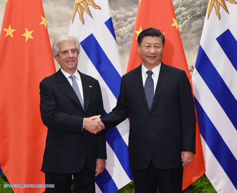 China y Uruguay establecen asociación estratégica