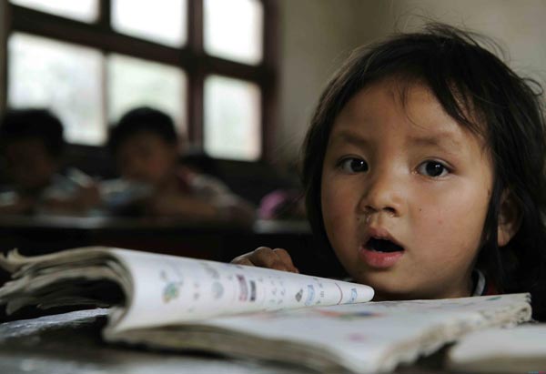 En China existen en torno a 9 millones de niños dejados atrás en el campo