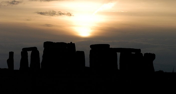 Descubren un centro religioso más antiguo que Stonehenge