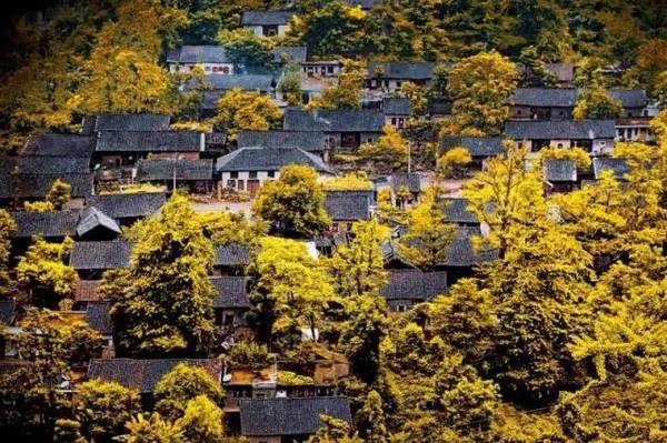 Paisaje pintoresco desde Guizhou hasta Yunnan