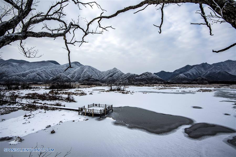 Hubei: Paisaje del parque nacional del humedal del Lago Dajiu en Shennongjia