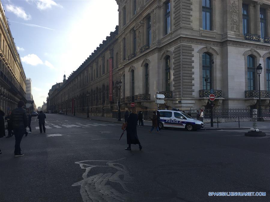 Fiscal de París: Agresor de Museo de Louvre es nacional egipcio