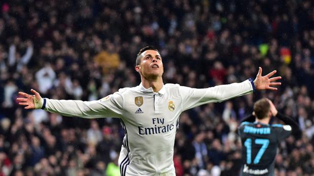 Cristiano Ronaldo cumple 32 años con un brillante futuro empresarial