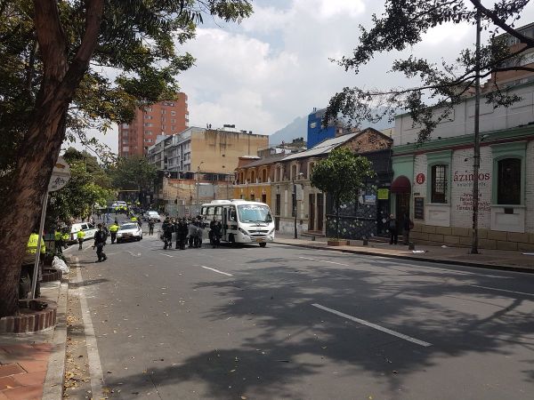 Dos policías en estado crítico tras el atentado de Bogotá