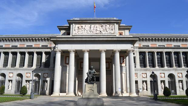 Una mujer deja en herencia al Museo del Prado 800.000 euros y una casa