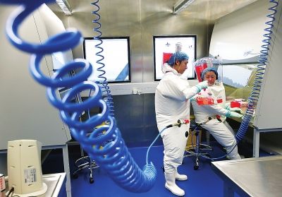 China construye un laboratorio de virus de clase mundial con tecnología avanzada de Francia 