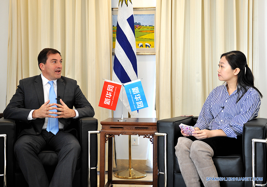 Embajador uruguayo: La economía china es un motor fundamental para la economía mundial