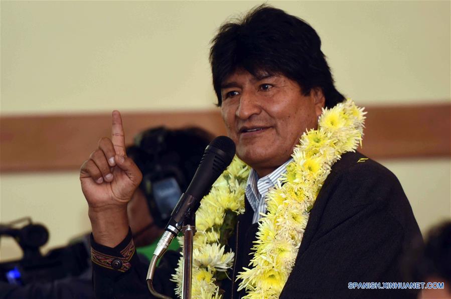 Presidente de Bolivia descarta riesgo mortal por malestar en garganta