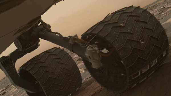 El Curiosity sufre nuevas roturas en una rueda