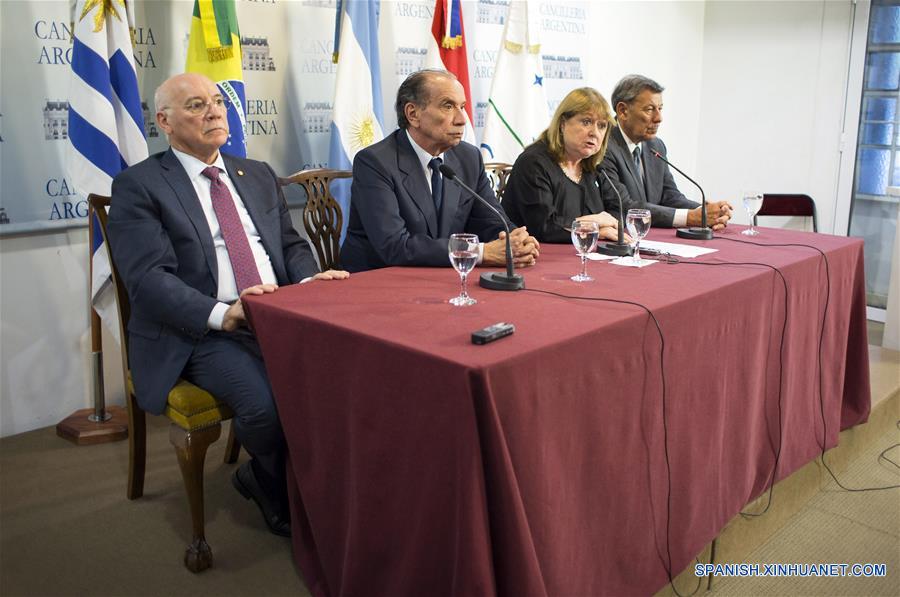 Cancilleres de Mercosur analizan situación política en Venezuela