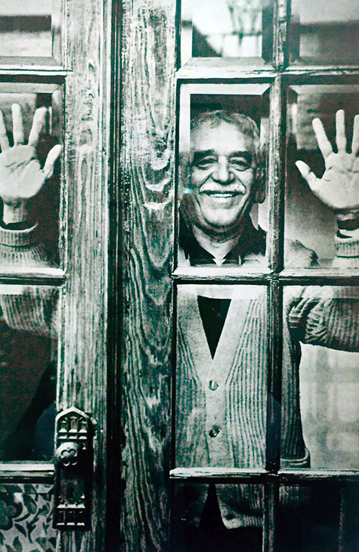 La obra del colombiano Gabriel García Márquez sigue atrayendo a millones de lectores chinos. Durante la inauguración de la exposición, sus lectores y admiradores le “enviaron” mensajes escritos en mariposas amarillas, su color favorito y primordial. (Foto: YAC)