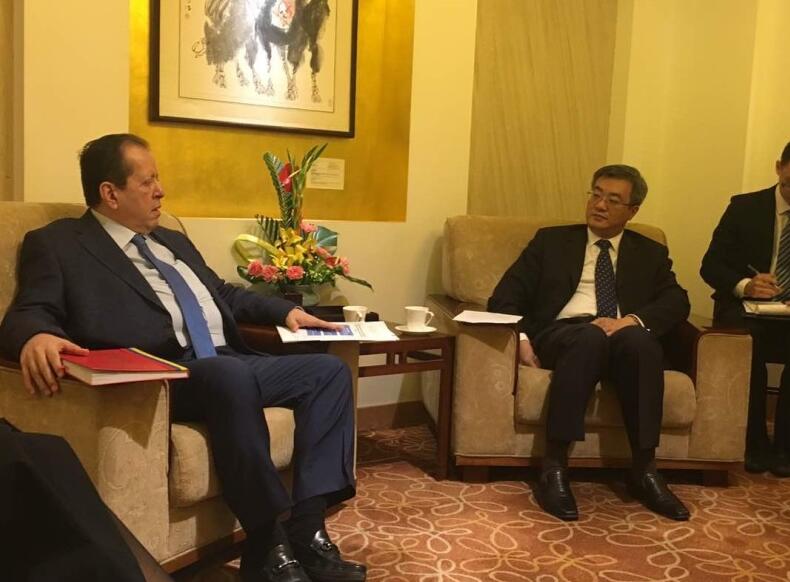 Encuentro con el director general del Departamento de América Latina y el Caribe del Ministerio de Relaciones Exteriores de China, Zhu Qingqiao