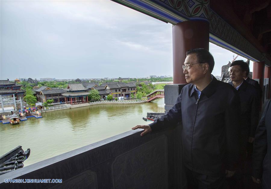 Primer ministro chino subraya reforma e innovación para apoyar el desarrollo