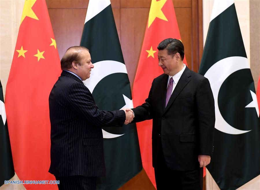 Presidente chino insta a promover construcción de Corredor Económico China-Pakistán