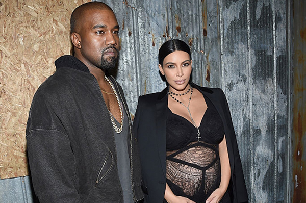 Kris Jenner y Kourtney Kardashian quieren ser el vientre subrogado del tercer hijo de Kim