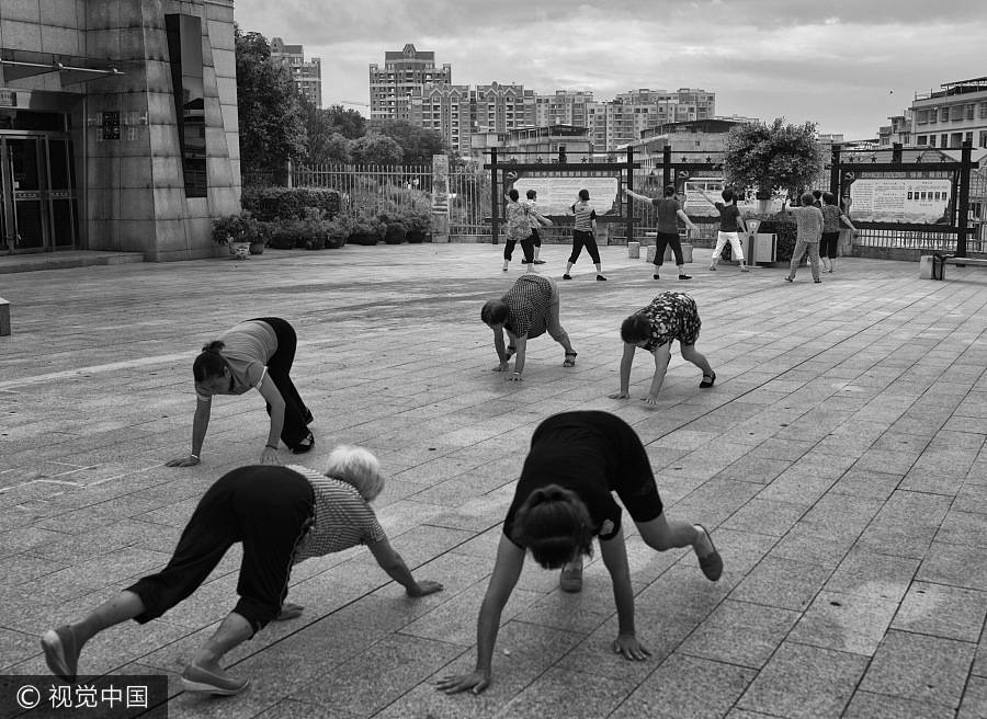 Imágenes emblemáticas de los bailes de plaza en China