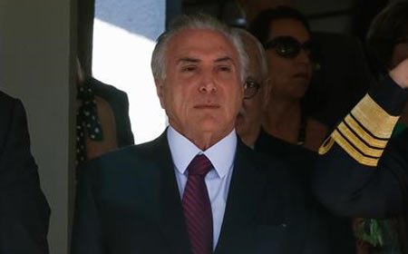 Absuelve Tribunal Electoral de Brasil a presidente Temer en proceso por elecciones 2014