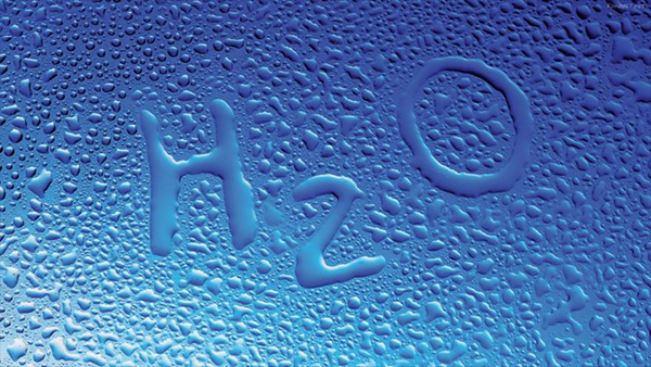Científicos descubren que el agua puede existir como dos líquidos diferentes