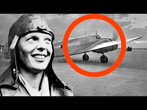 Hallan una fotografía que sugiere que Amelia Earhart podría haber sobrevivido