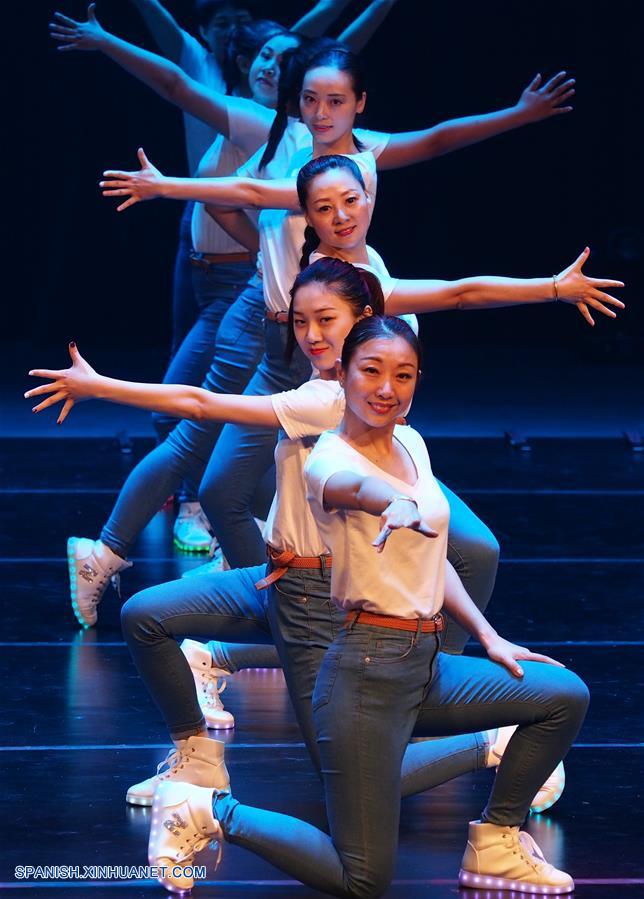 Competencia de danza en Shanghai