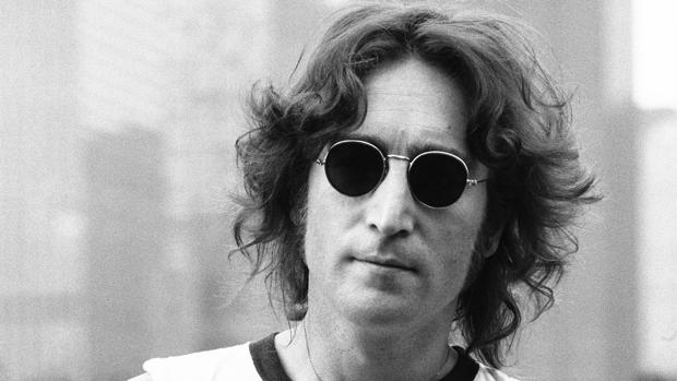 Ponen en venta el disco que John Lennon firmó a su asesino antes de morir
