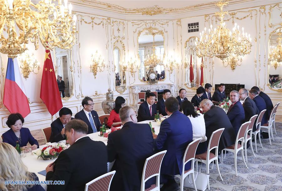 China y la República Checa abogan por impulsar asociación estratégica bilateral