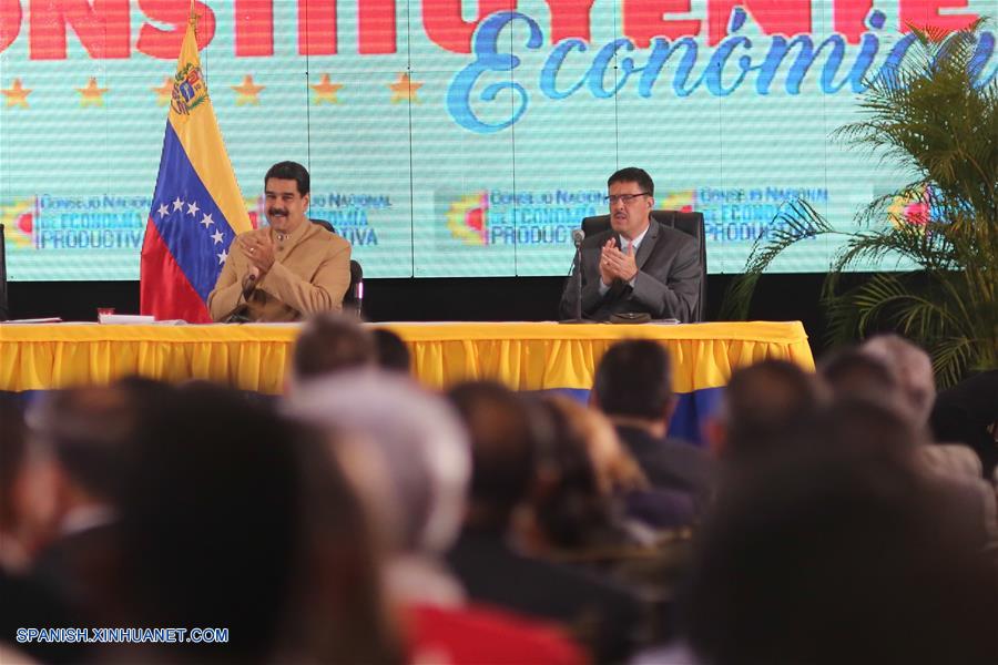 Maduro acusa a canal privado de Venezuela de hacer "apología del delito"