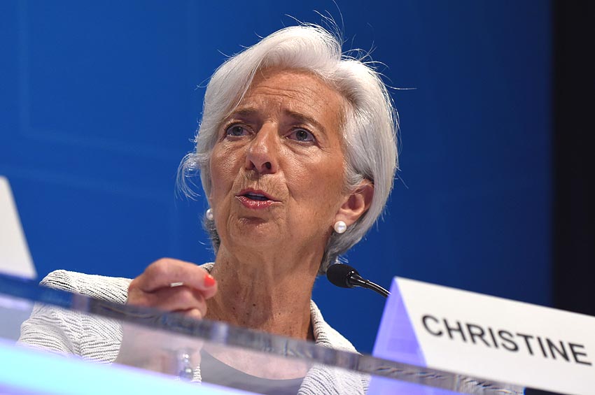 Lagarde: el FMI podría trasladar su sede a China en una década
