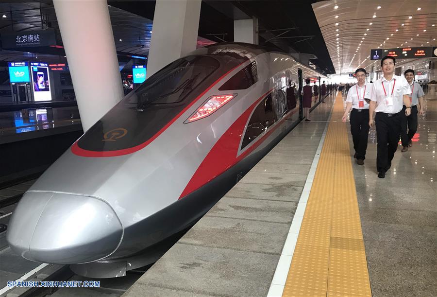 China inicia pruebas para restablecer velocidad de 350 km/h en tren bala Beijing-Shanghai