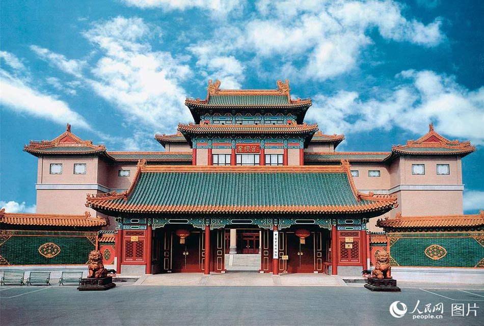Un grandioso museo en Beijing rinde homenaje al sándalo rojo