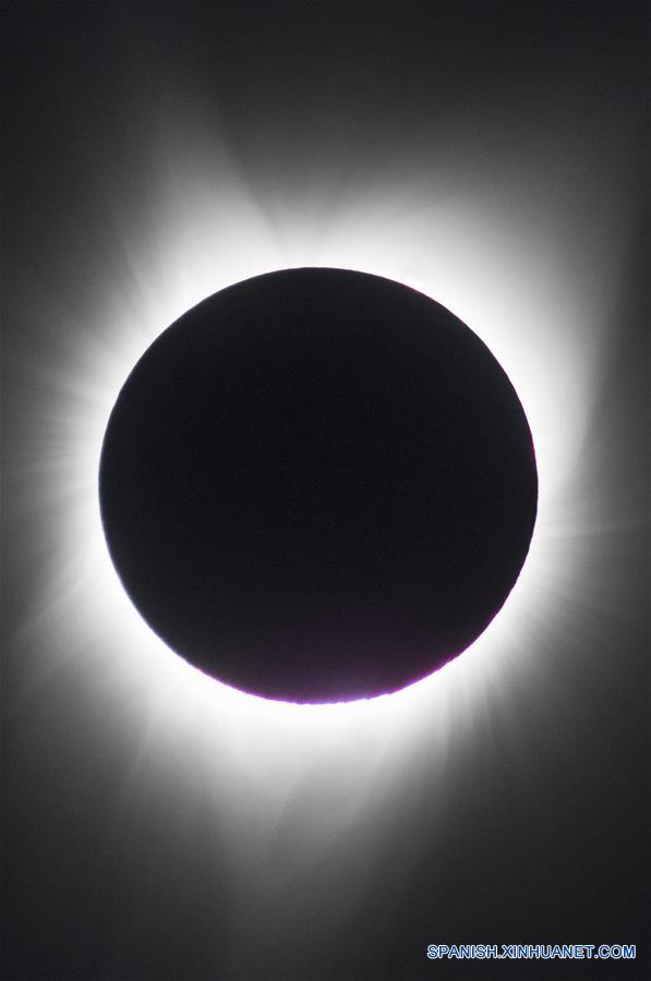 Eclipse solar total recorre EEUU de costa a costa