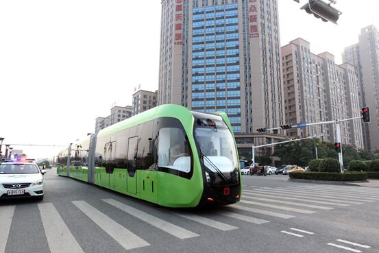 Se lanza en China primer sistema autónomo de transporte ferroviario rápido sin conductor