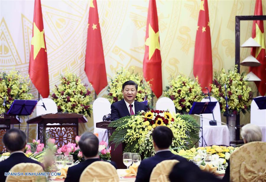 Xi pide impulsar lazos entre China y Vietnam