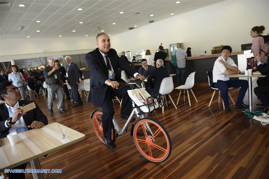 Mobike promueve bicicletas de uso compartido en América Latina