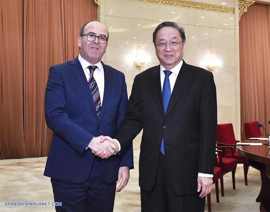 Máximo asesor político de China se reúne con presidente de Cámara de Consejeros de Marruecos