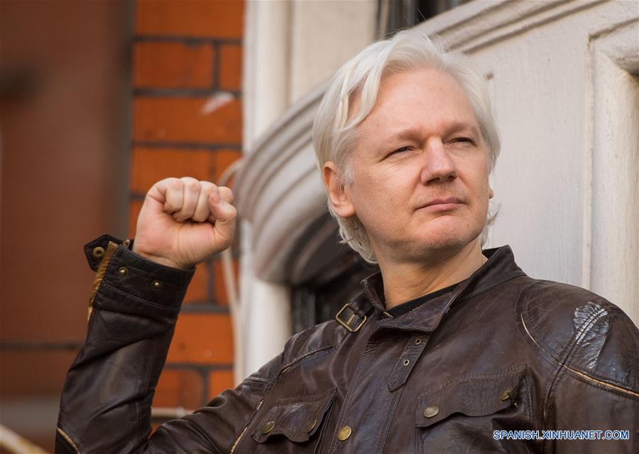 Ecuador mantendrá protección a Assange tras decisión de tribunal británico
