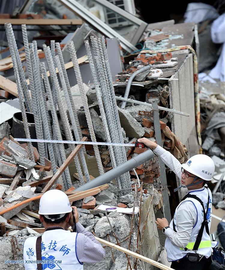 Sube a 15 número de muertos por terremoto en Taiwan