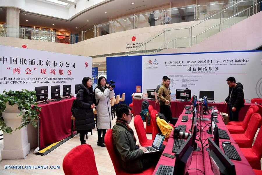 Centro de prensa listo para importantes sesiones políticas de China