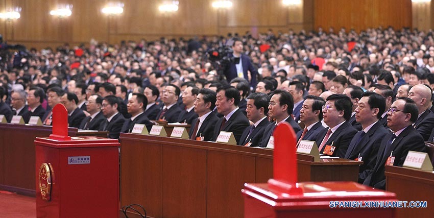 Legislativo nacional chino mantiene reunión plenaria para elegir líderes y votar plan de reorganización de gabinete