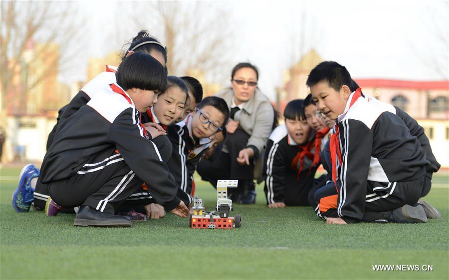 Iniciación a la robótica se incluye dentro de los programas educativos extraescolares de Hebei