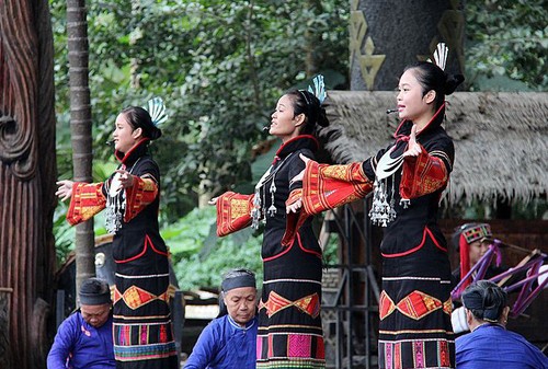 El discurso del presidente Xi en el Foro Boao para Asia 2018 populariza una emblemática canción folclórica de la etnia Li