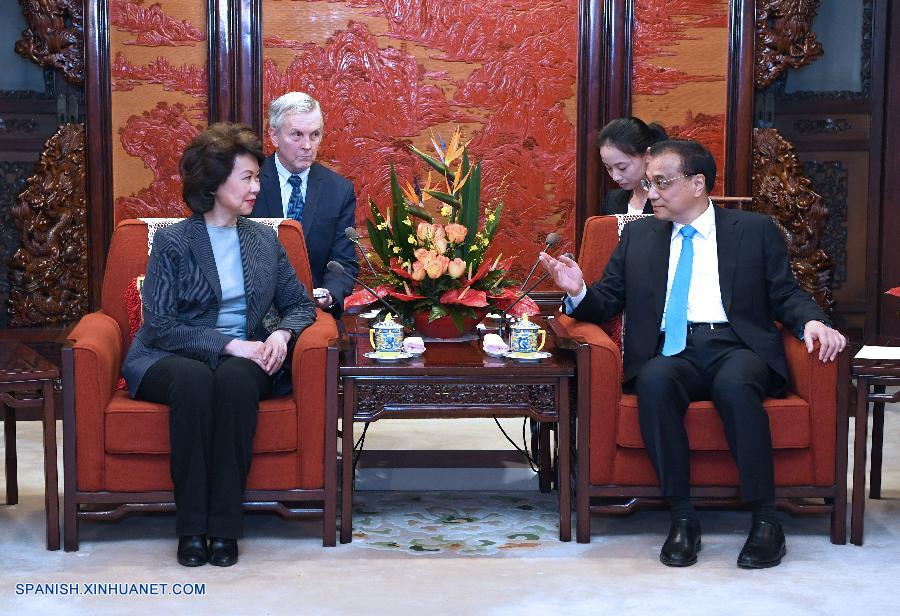 China valora disposición de EEUU a abordar fricciones comerciales a través de diálogo y comunicación: PM chino