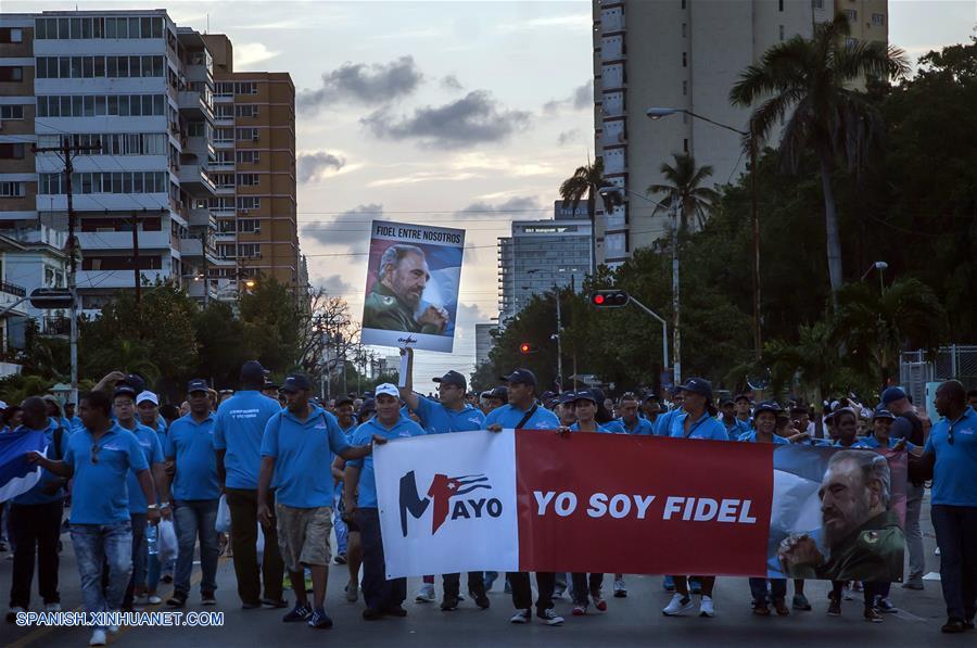 Raúl Castro y Díaz-Canel encabezan movilización por 1 de Mayo en Cuba
