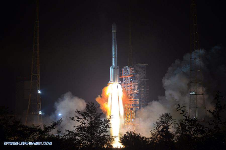 China lanza nuevo satélite de comunicaciones